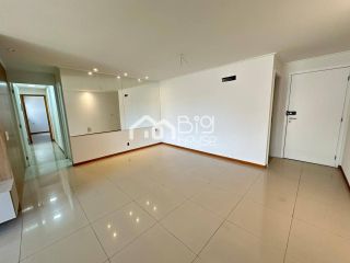 Edificio de excelente padrão, muito bem localizado, próximo ao Colégio Santa Ursula e Reitoria do IFAL, a 3 quadras da beira-mar da praia da Jatiúca - BA 18