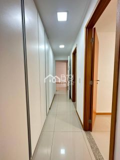 Edificio de excelente padrão, muito bem localizado, próximo ao Colégio Santa Ursula e Reitoria do IFAL, a 3 quadras da beira-mar da praia da Jatiúca - BA 18