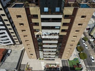 Edificio de excelente padrão, muito bem localizado, próximo ao Colégio Santa Ursula e Reitoria do IFAL, a 3 quadras da beira-mar da praia da Jatiúca - BA 18