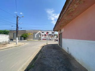 Prédio comercial com casa e terreno à venda, 03 quartos, 299m², Tabuleiro, Maceió/AL  AG