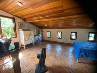 Casa Para Vender com 5 quartos 1 suítes no bairro Granja Viana em Cotia