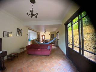 Casa Para Vender com 5 quartos 1 suítes no bairro Granja Viana em Cotia