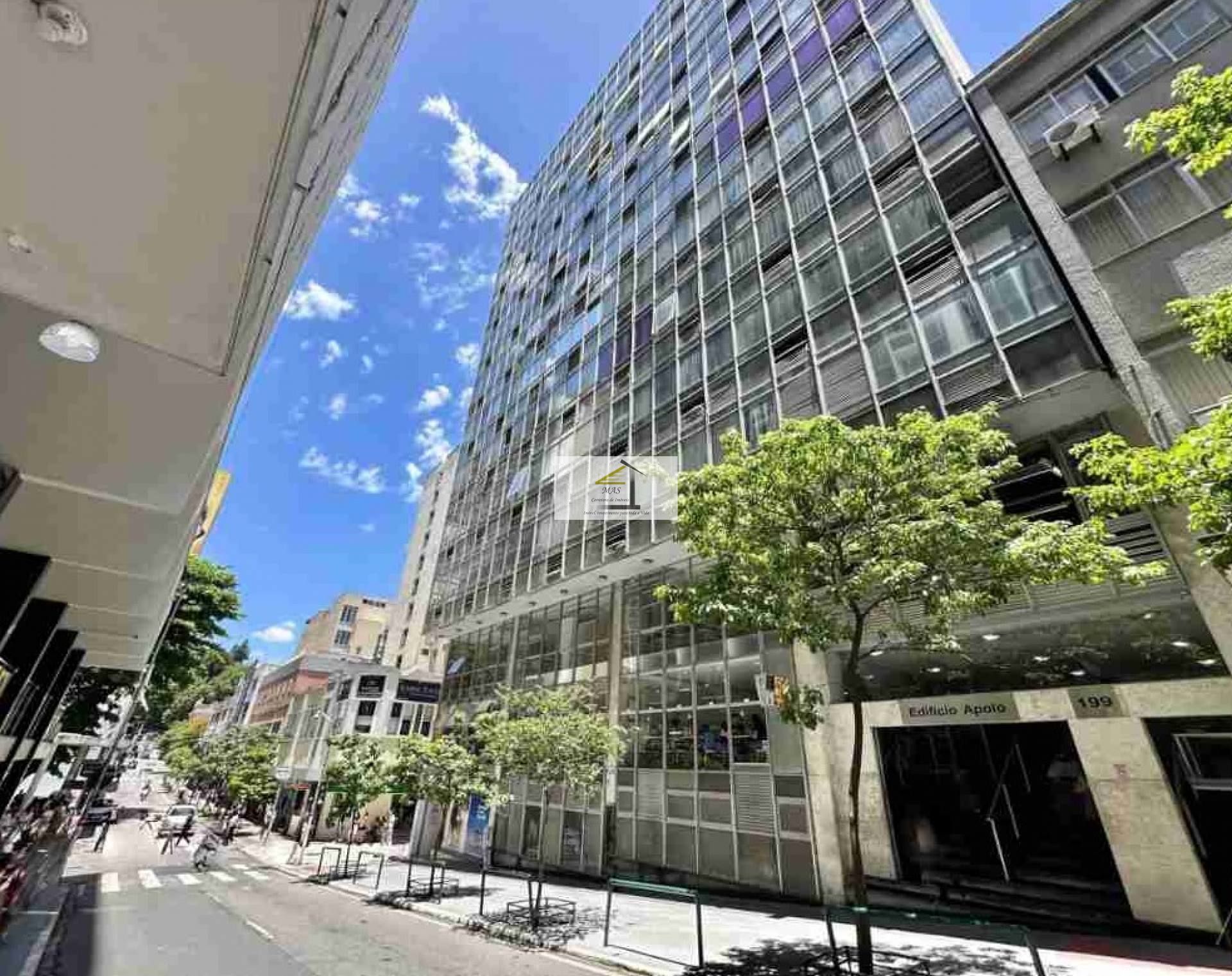 Sala comercial em excelente localização no centro de Florianópolis