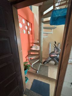 Conjunto de 02 sobrados e uma casa de madeira  à venda - Praia João Rosa
