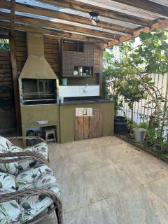 RARIDADE! Excelente casa à venda de 3 dormitórios no Estreito