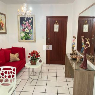 Ótimo Apartamento Semi-Mobiliado à Venda no Kobrasol – São José/SC