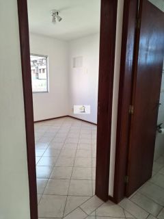 Apartamento Para Vender com 2 quartos no Bairro Serraria em São José