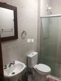 Apartamento semi mobiliado de 02 quartos em Serraria