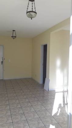 Imperdível! Apto térreo 2 Quartos com Sacada no Kobrasol – Ótima Localização!