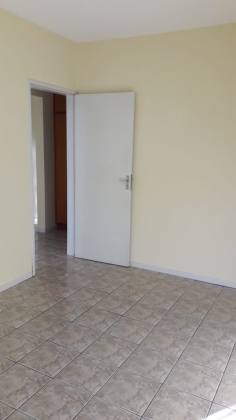 Imperdível! Apto térreo 2 Quartos com Sacada no Kobrasol – Ótima Localização!