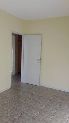 Imperdível! Apto térreo 2 Quartos com Sacada no Kobrasol – Ótima Localização!