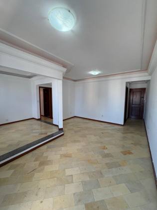 Apartamento com Vista para o Mar no Kobrasol – 2 Quartos (1 Suíte com Banheira)!