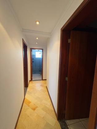 Apartamento com Vista para o Mar no Kobrasol – 2 Quartos (1 Suíte com Banheira)!