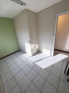 Sala comercial em excelente localização no bairro kobrasol