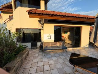 Residência Exclusiva de Alto Padrão em Frente ao Mar – Santo Antônio de Lisboa, Florianópolis
