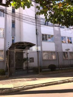 Lindo apartamento com 02 quartos e garagem no Kobrasol