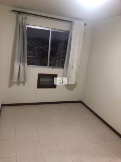 Apartamento semi mobiliado de 02 quartos em Serraria