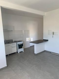 Apartamento com excelente localização de 01 quarto em Itaguaçu- Florianopolis - SC