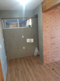 Lindo apartamento de 01 quarto em excelente localização em Coqueiros.