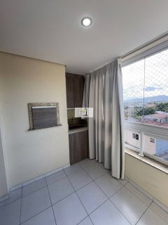 Lindo apartamento, 3 Dormitórios com Suíte e Sacada Gourmet – Semi-Imobiliado e Pronto para Morar!