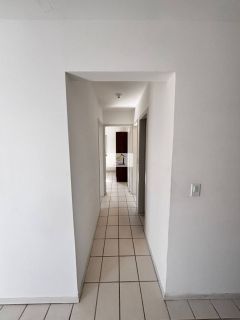 Excelente apartamento de 3 quartos com garagem proximo da UFSC