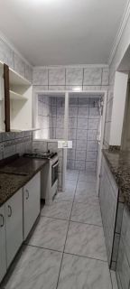 Linda Kitinete semi mobiliada com excelente localização no Kobrasol