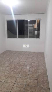 Apartamento de 01 quarto em ótima localização no Kobrasol