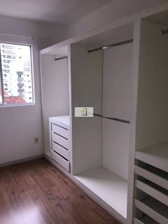 Apartamento de 03 quartos mobiliado ideal pra quem busca localização e comodidade