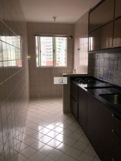 Apartamento de 03 quartos mobiliado ideal pra quem busca localização e comodidade