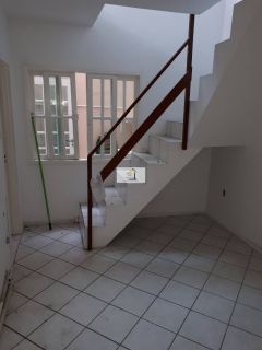 Excelente casa com otima localizada no Kobrasol