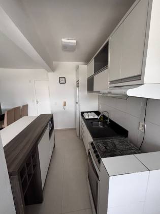 Lindo apartamento mobiliado de 02 quartos com garagem na Palhoça