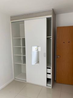 Excelente apartamento semi mobiliado em condomínio fechado no bairro Areias