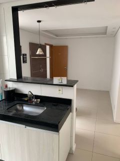 Excelente apartamento semi mobiliado em condomínio fechado no bairro Areias