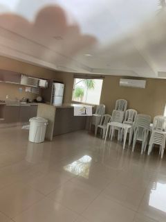 Excelente apartamento semi mobiliado em condomínio fechado no bairro Areias