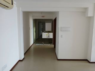 Sala Comercial à venda – Centro de Florianópolis (Rua Felipe Schmidt, Ed. CEISA)