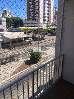 Apartamento com excelente localização de frente ao calçadão do kobrasol