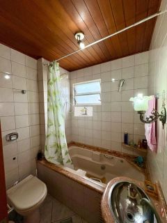 Imperdível! Lindo apartamento 3 Dmt. c/ Suíte, hidro, e sacada – Campinas, São José/SC