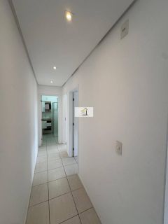 Excelente apartamento p/ LOCAÇÃO/ sacada com churrasqueira e linda vista - Ponta de Baixo, São josé