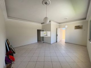 Linda casa à venda em excelente localização no Jardim Atlântico, Florianópolis/SC