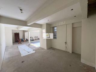 Linda casa à venda em excelente localização no Jardim Atlântico, Florianópolis/SC