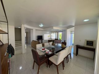 Linda casa de alto padrão com vista mar em Santo Antônio de Lisboa – Condomínio fechado