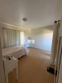 Linda casa de alto padrão com vista mar em Santo Antônio de Lisboa – Condomínio fechado