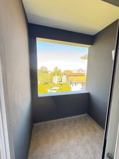 Linda casa de alto padrão com vista mar em Santo Antônio de Lisboa – Condomínio fechado