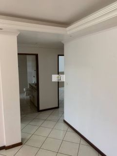 Apartamento de 03 quartos com planejados em excelente localização no Kobrasol