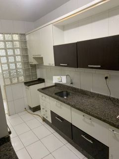 Apartamento de 03 quartos com planejados em excelente localização no Kobrasol