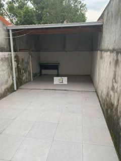 Sobrado em Potecas com 2 Dormitórios, Sacada e Vaga de Garagem - 75m²