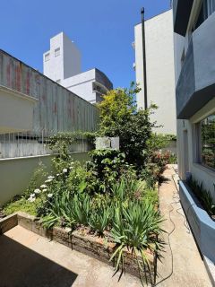 Apartamento à venda 2 Dormitórios no Kobrasol II — Excelente Conservação e Localização