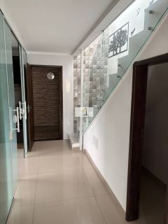 Sobrado à Venda no Ipiranga – 3 Dormitórios, Suíte e Amplo Quintal para Viver com Conforto