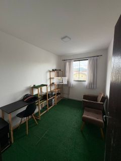 Sobrado à Venda no Ipiranga – 3 Dormitórios, Suíte e Amplo Quintal para Viver com Conforto