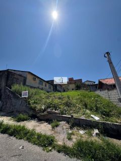 Oportunidade Única em Capoeiras! Terreno com Viabilidade para 6 Pavimentos e Até 1.200 m² de Construção